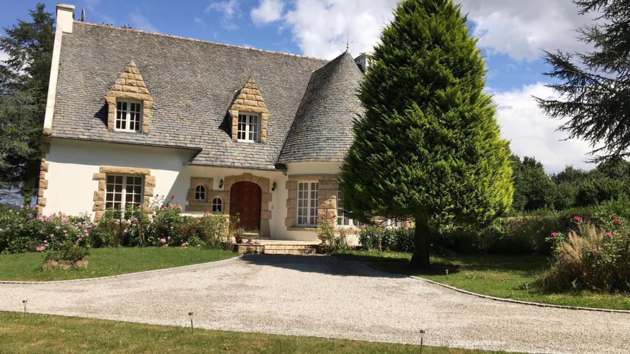 Le FaouëtCrown Roads住宿加早餐旅馆 外观 照片